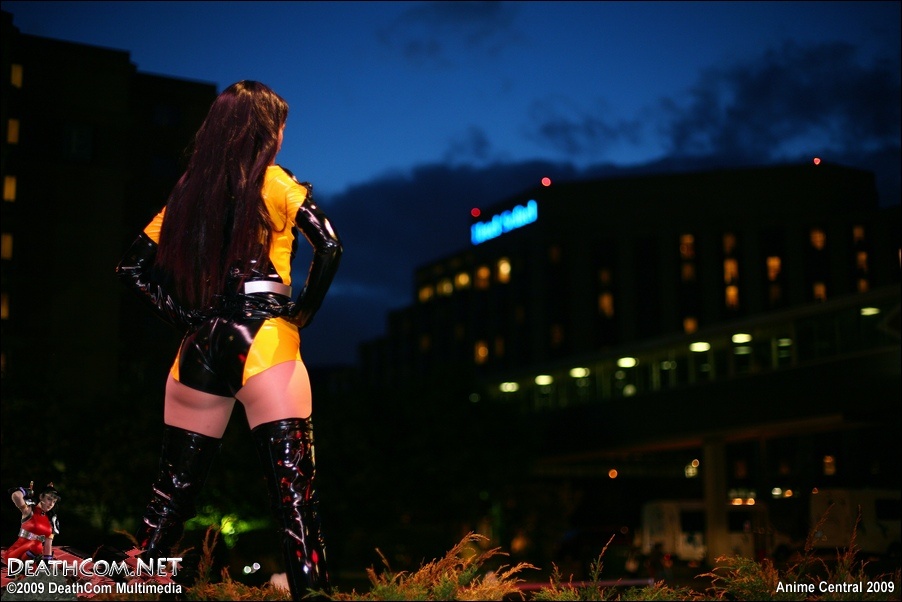 anime_central_2009_-_cf_dcm_-_silk_spectre_ii_-_010.jpg