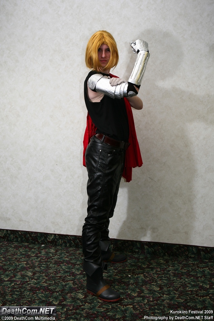 kurokiiro2009-hall_cosplay-017.jpg