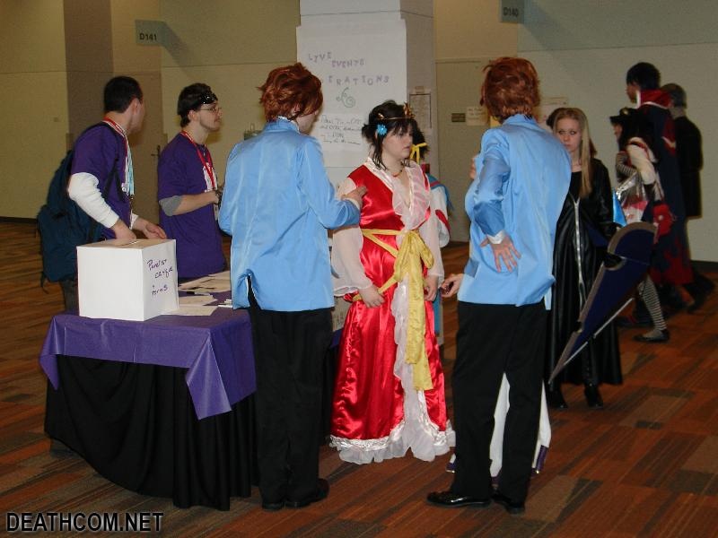 Ohayocon_2010_Hall_Cosplay_027.JPG