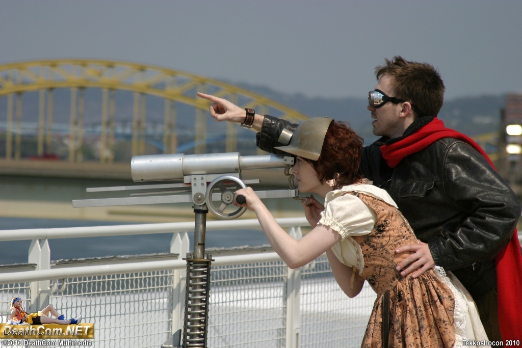 Tekkoshocon_2010_-_CF_-_WLS_-_Steampunk_-_007.jpg