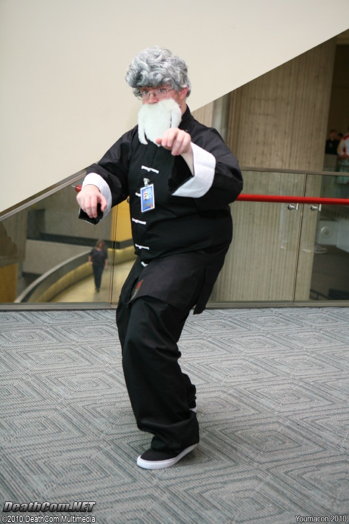 Youmacon_2010_-_Live_-_Saturday_024.jpg