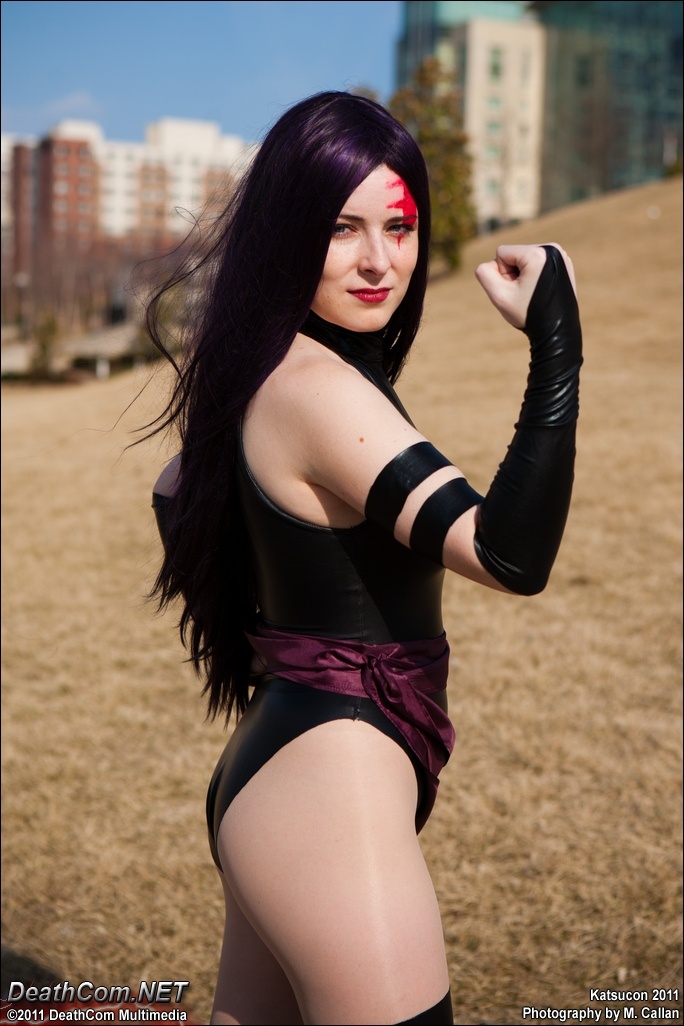 Katsucon_2011_-_DCM_-_Psylocke_-_023.jpg