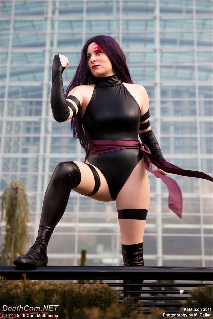 Katsucon_2011_-_DCM_-_Psylocke_-_028.jpg