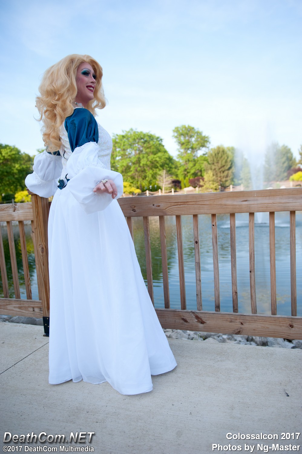 Colossalcon_2017_-_CF_NGM_-_Swan_Princess_018.jpg