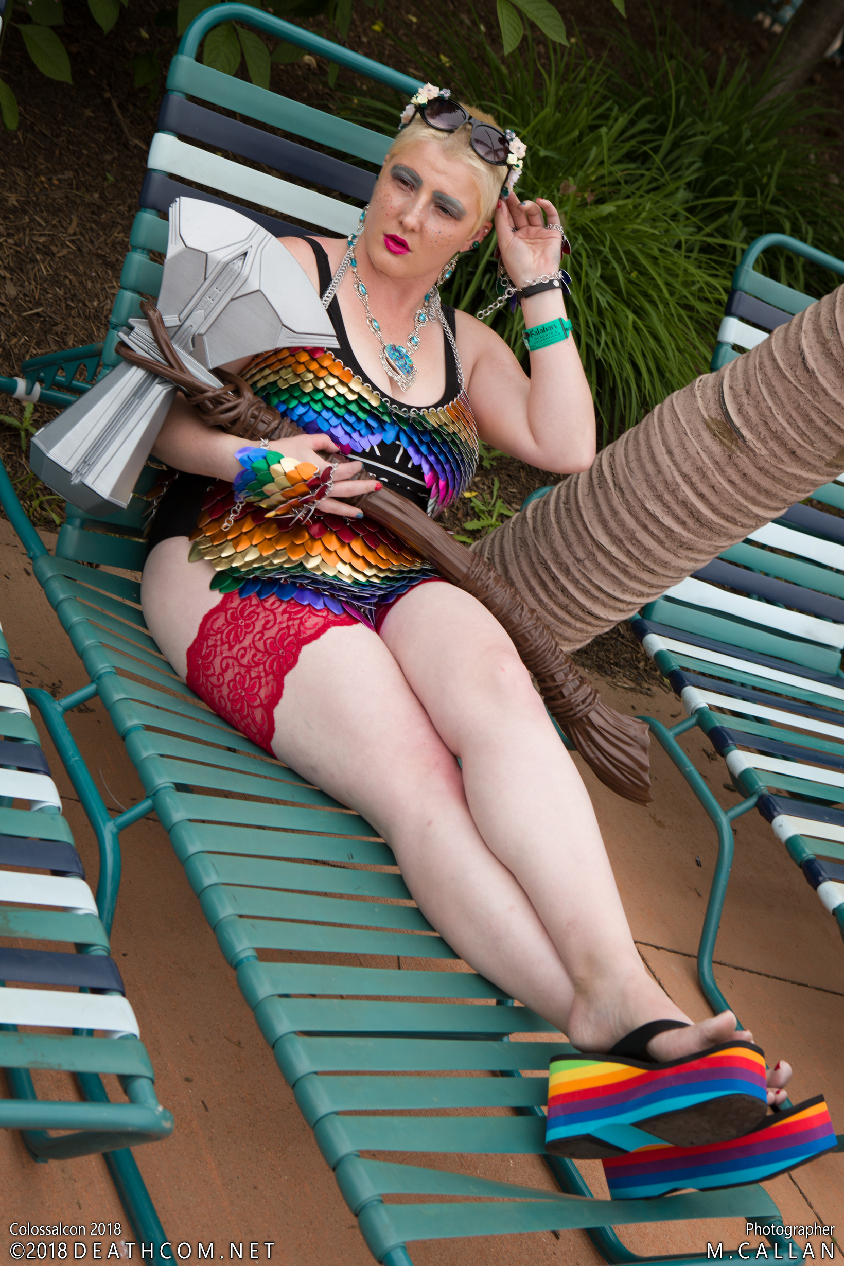 Colossalcon_2018_-_CF_DCM_-_Swimsuit_Thor_004.jpg