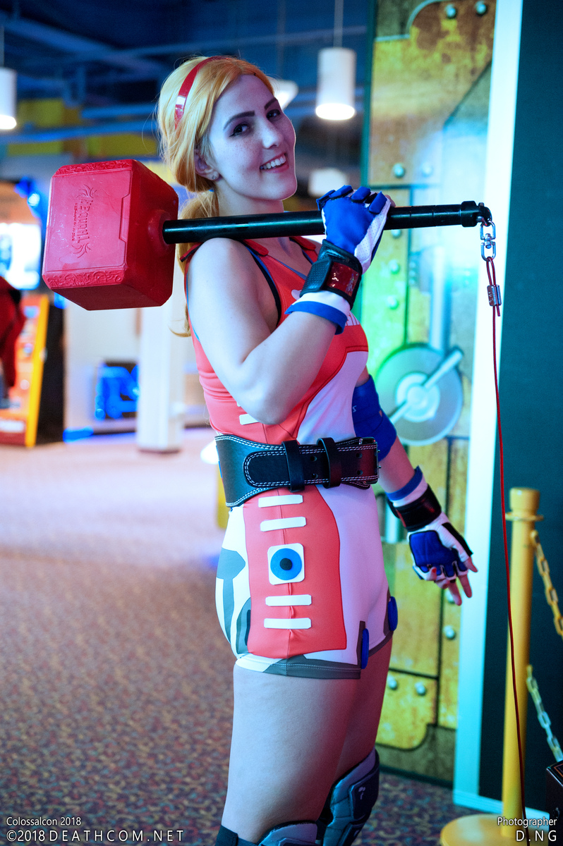 Colossalcon_2018_-_CF_NGM_-_Zarya_006.jpg
