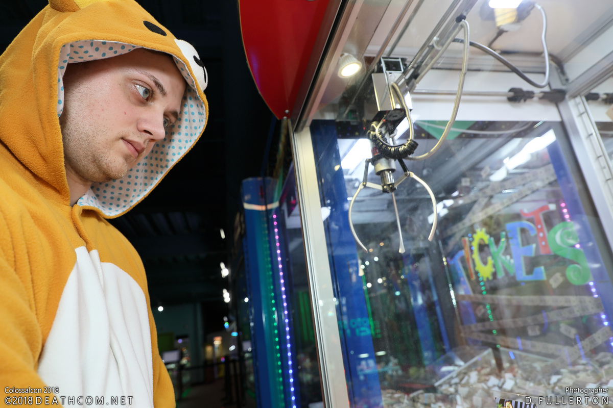 Colossalcon_2018_-_CF_TRL_-_San_X_003.JPG