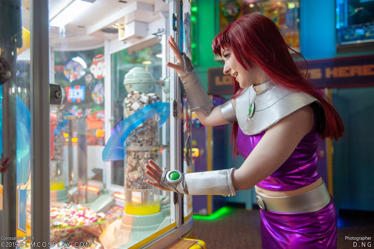 Colossalcon_2019_-_CF_DNG_-_Teen_Titans_-_007.jpg